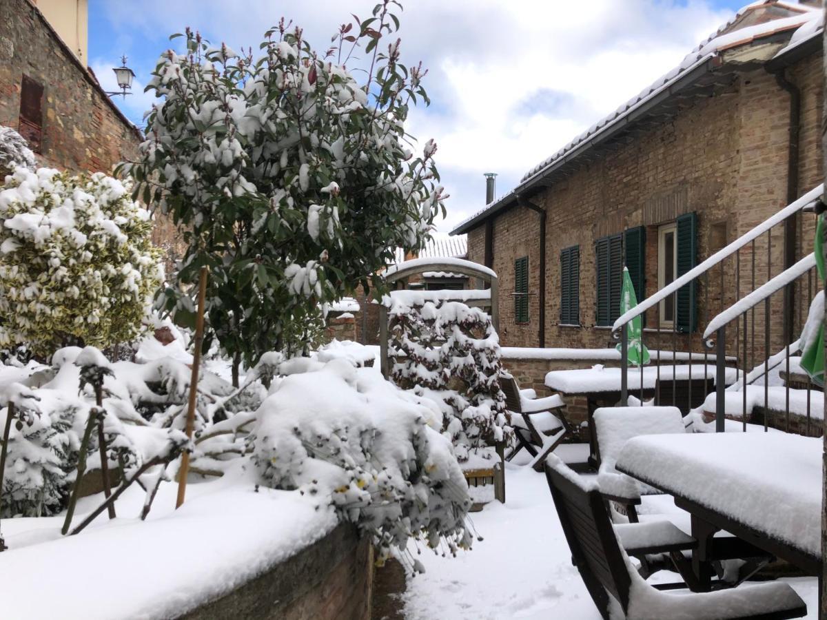Hotel La Dimora Nel Corso Montepulciano Stazione Exterior foto