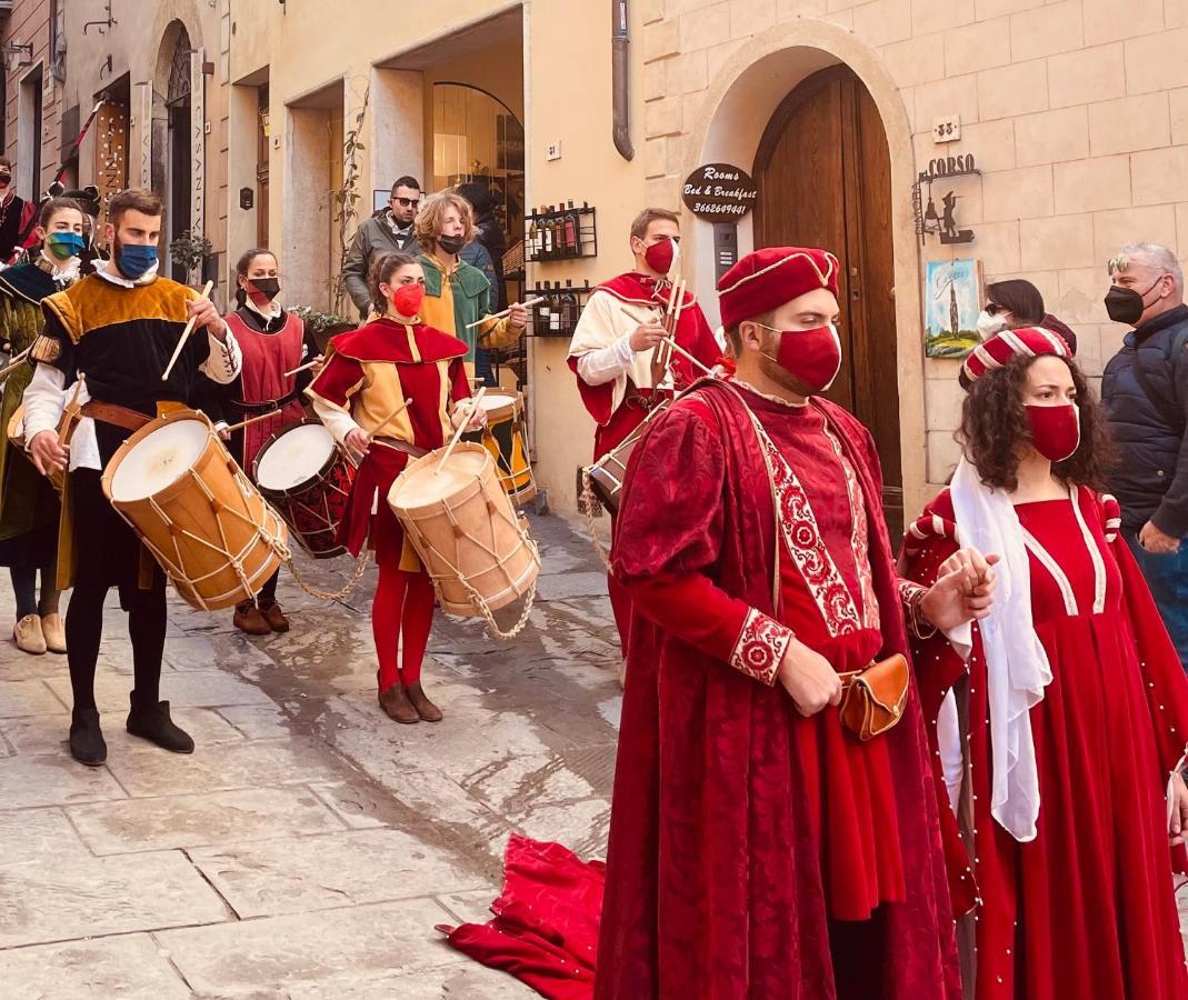 Hotel La Dimora Nel Corso Montepulciano Stazione Exterior foto