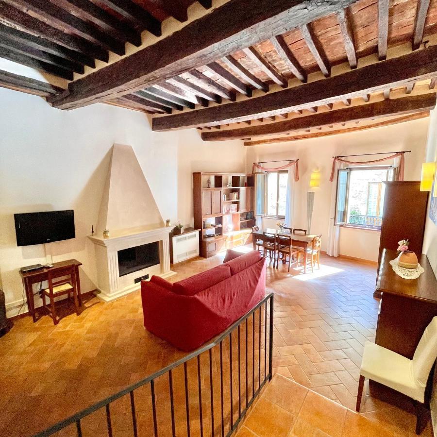 Hotel La Dimora Nel Corso Montepulciano Stazione Exterior foto