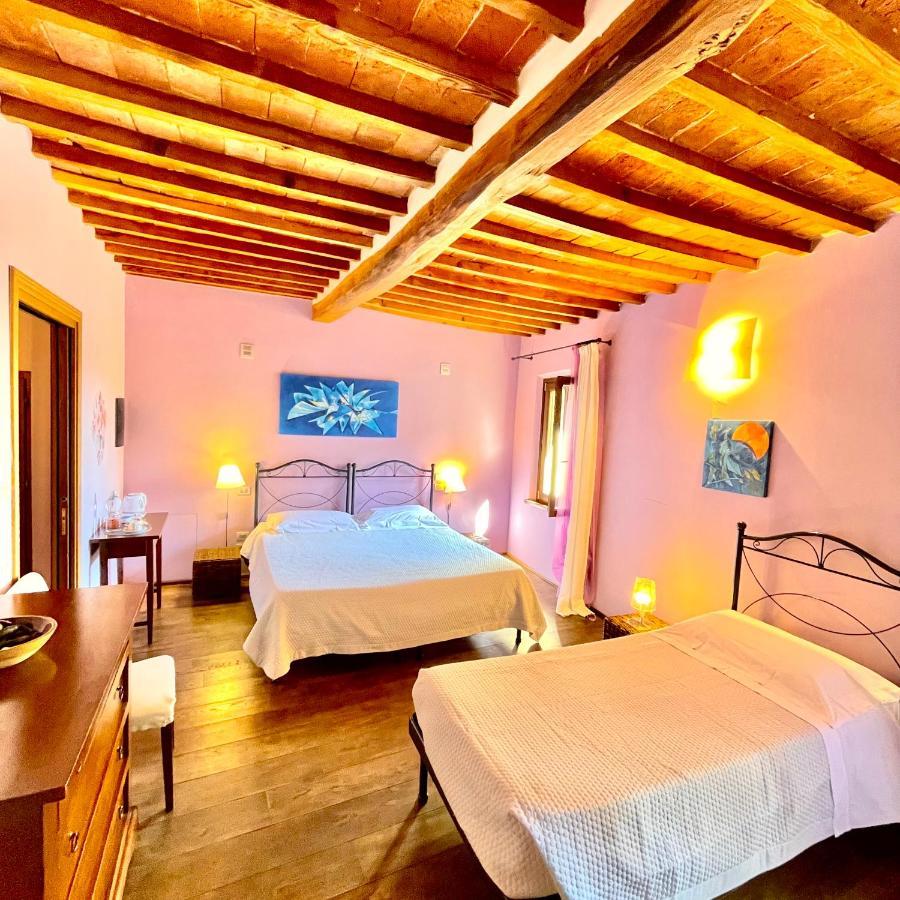 Hotel La Dimora Nel Corso Montepulciano Stazione Exterior foto
