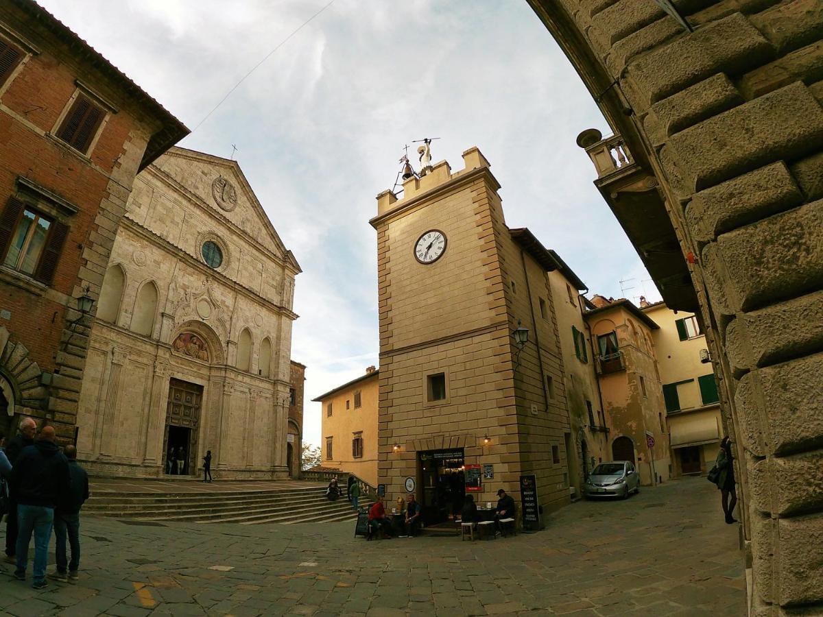 Hotel La Dimora Nel Corso Montepulciano Stazione Exterior foto